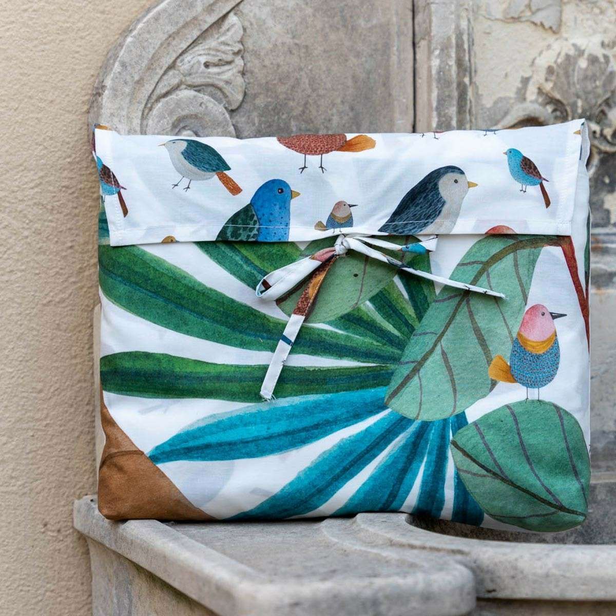 Immagine del prodotto Completo Letto Matrimoniale Mindo Leaves in Percalle di Cotone | Tessitura Toscana Telerie