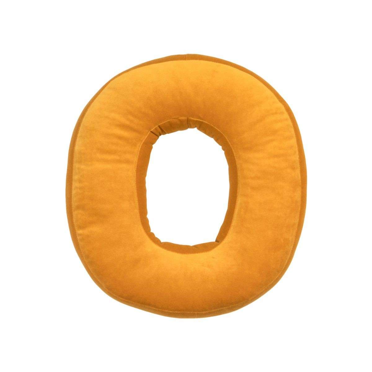 Immagine principale di Cuscino in Velluto Giallo Lettera O | Betty's Home
