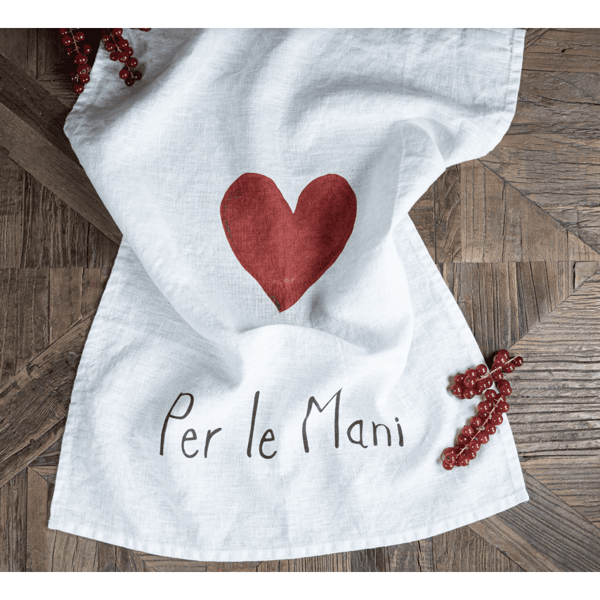 Immagine del prodotto Strofinaccio in Lino Per le Mani decoro Cuore Rosso No Stiro | Simple Day