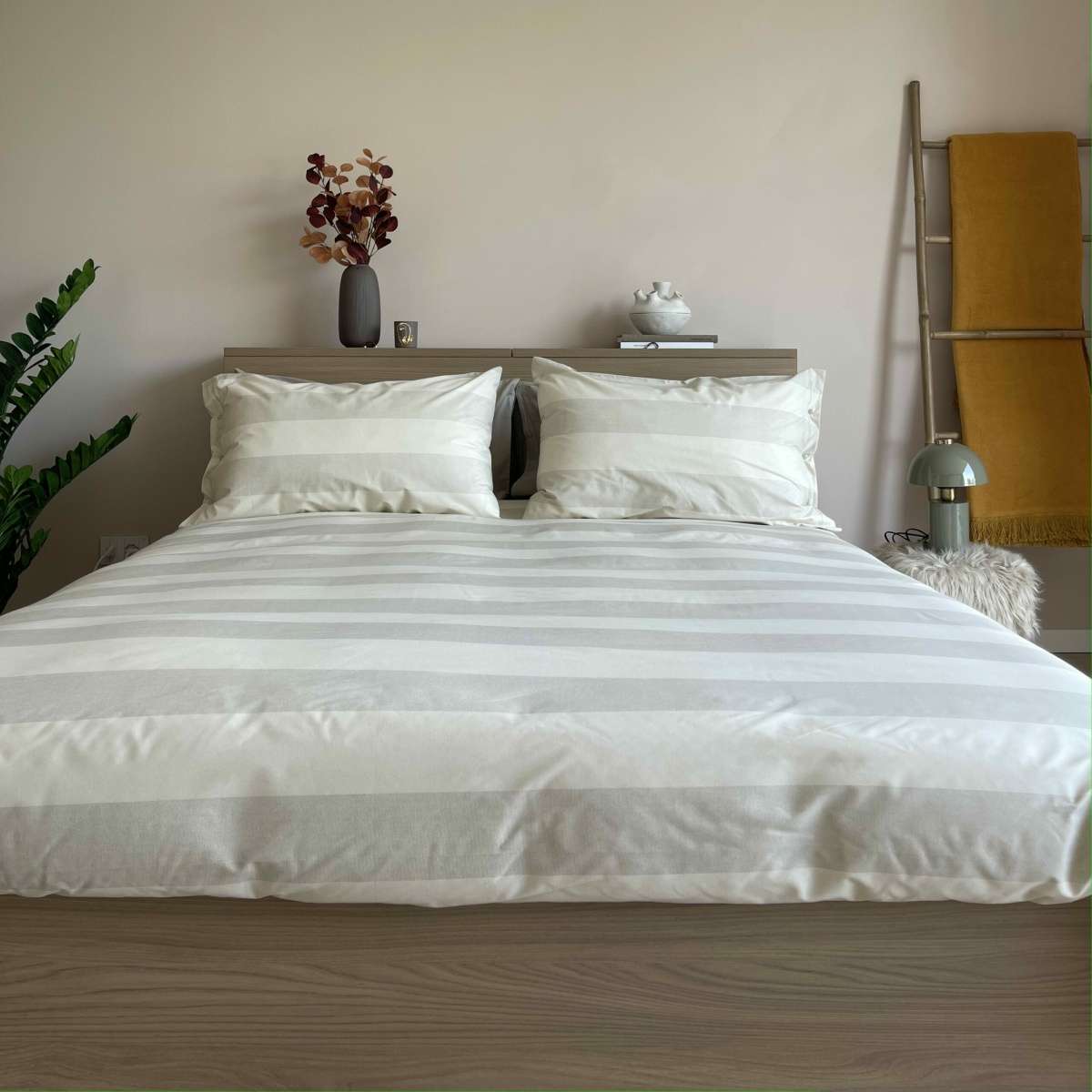 Immagine del prodotto Completo Letto Singolo Righe in 100% Cotone (2 Colori) | Pietro Zanetti Home