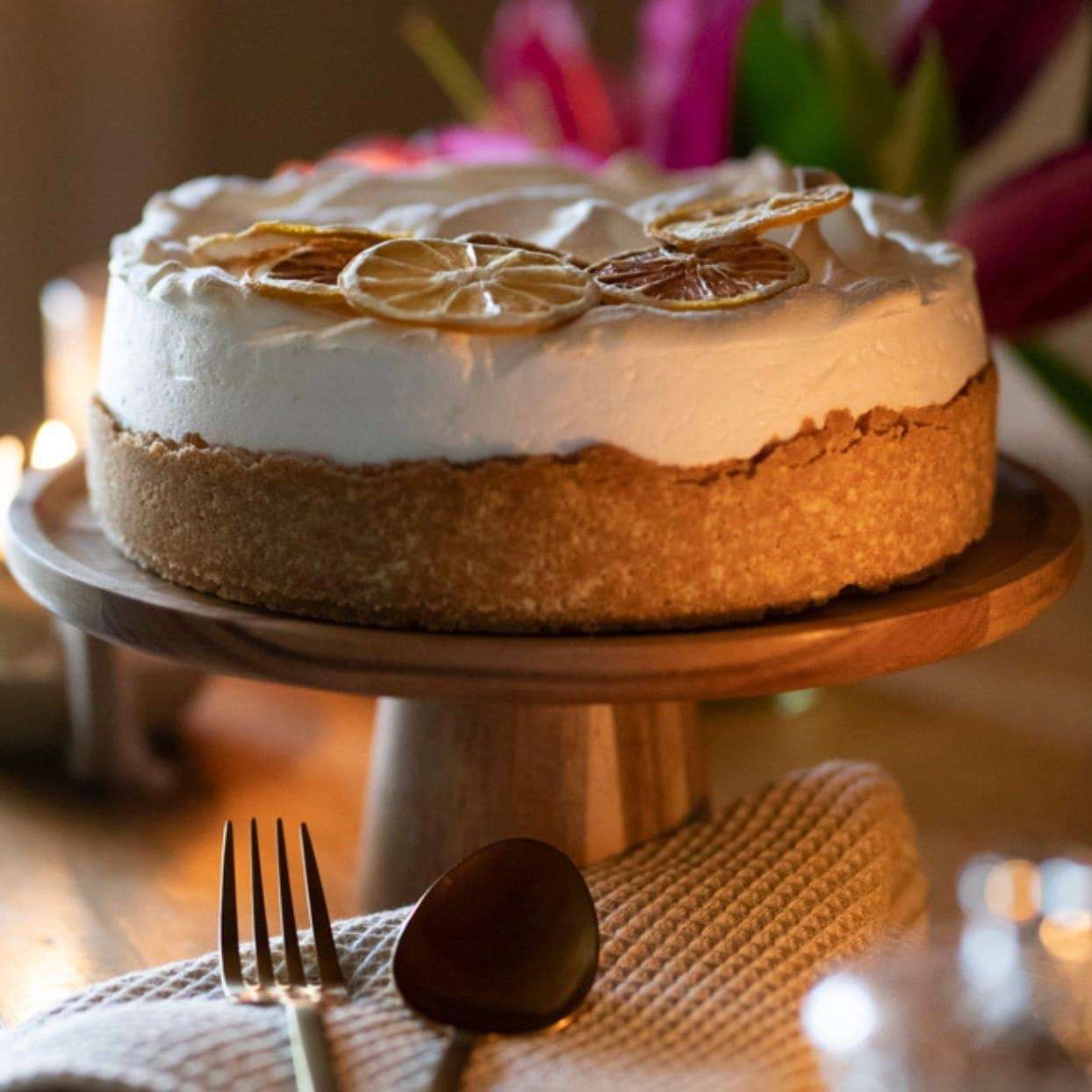 Immagine principale di Alzatina per Torta in Legno di Acacia | A. House