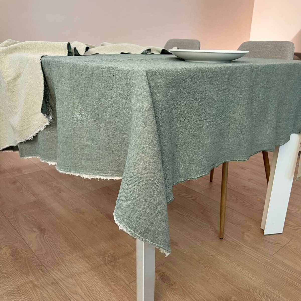 Immagine del prodotto Tovaglia Rettangolare Bicolor Arisa 150x220 cm in Cotone No Stiro (9 colori) | Govina Biancheria per la Casa