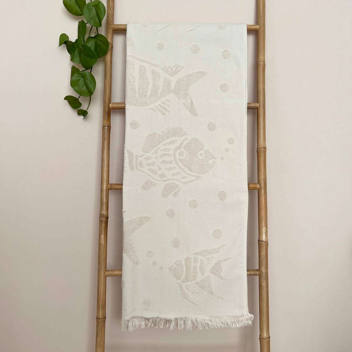 Immagine variante Beige - Telo Mare Pesciolini con Frange 90x160cm in 100% Cotone (5 colori) | Pietro Zanetti Home