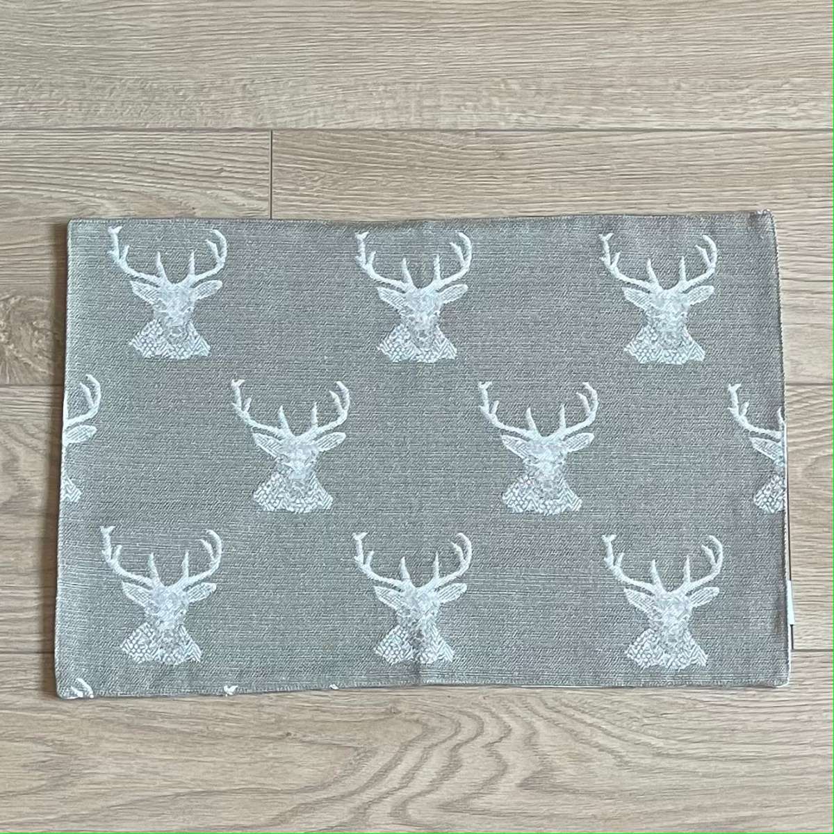 Immagine del prodotto Tovaglietta Americana in Cotone Monti con Cervi Jacquard (3 Colori) 35 | Pietro Zanetti Home