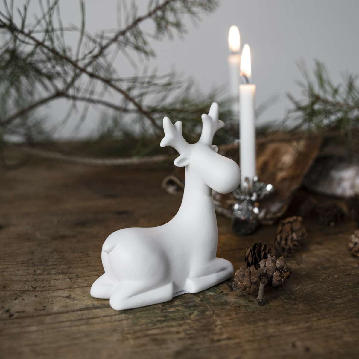 Immagine del prodotto Renna Sten Seduta Corna Fine in Ceramica opaca Bianca | Storefactory