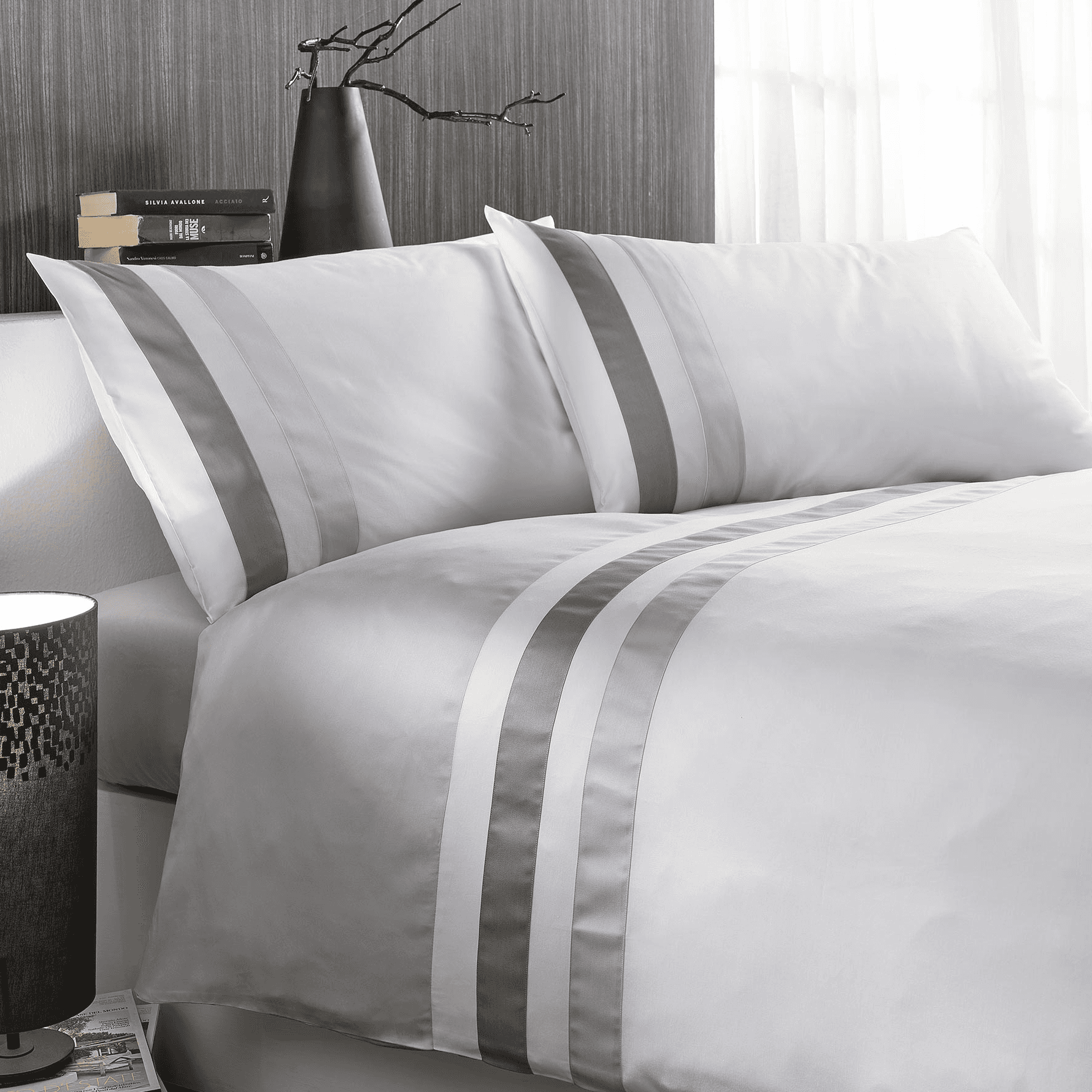 Immagine principale di Completo Copripiumino Matrimoniale Michelangelo - 8 colori | Cavalieri Spa