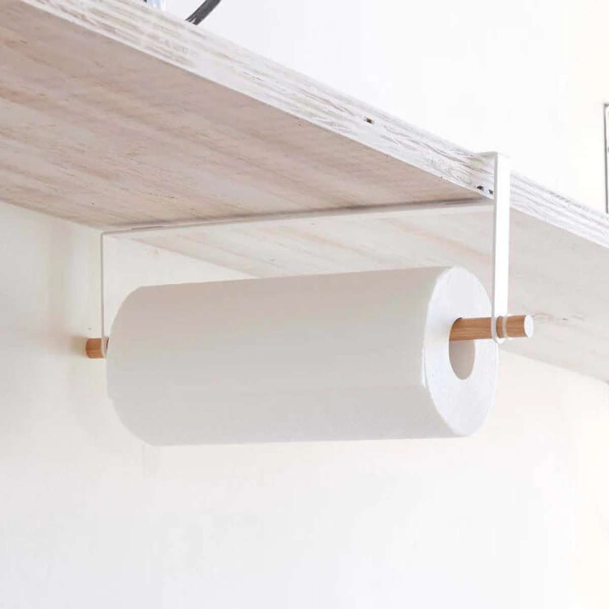 Immagine principale di Portarotolo da Cucina Tosca in Metallo Bianco | Yamazaki