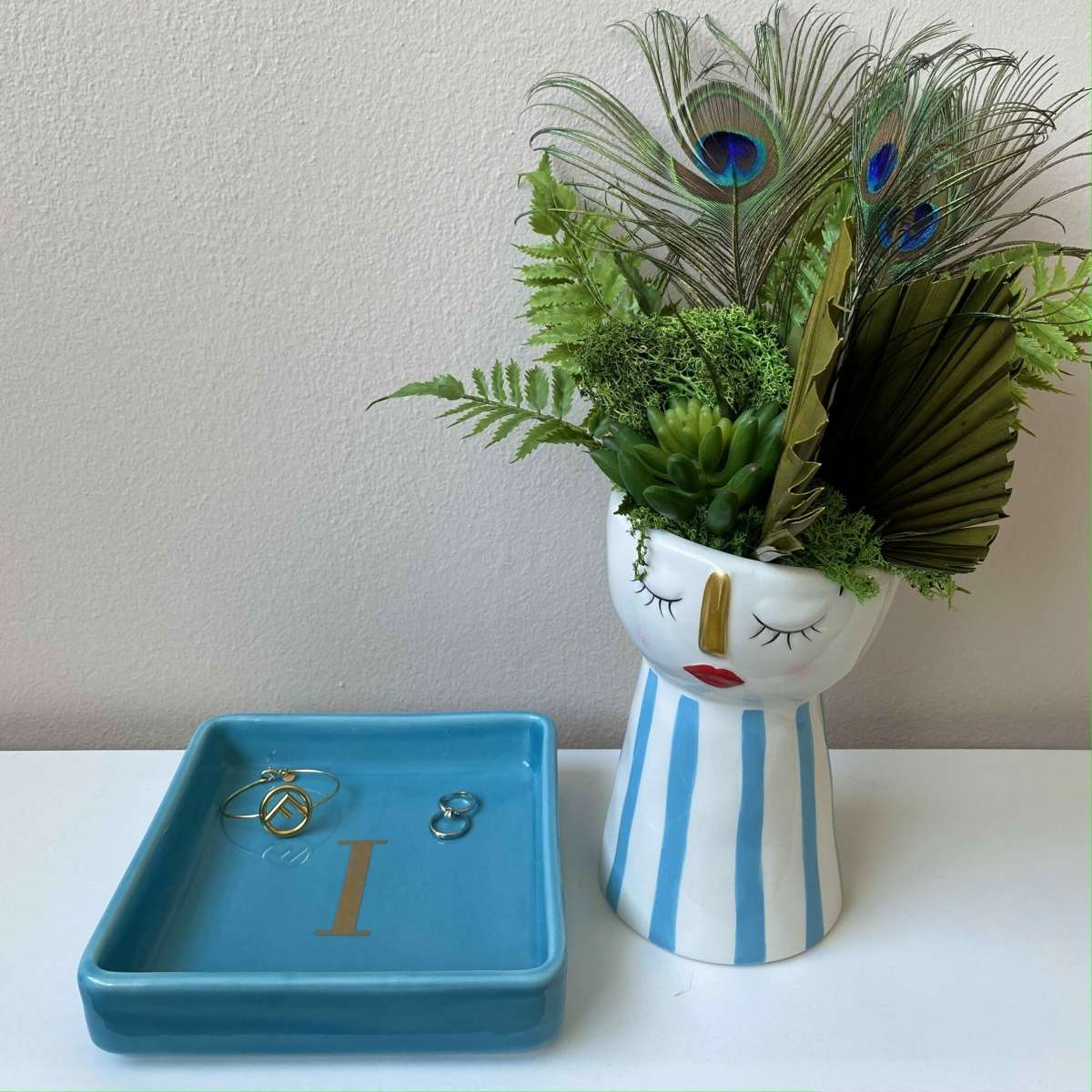 Immagine variante I - Svuotatasche Iniziale Oro (A-Z) in Ceramica Turchese 17x17 cm | Fiorditerra