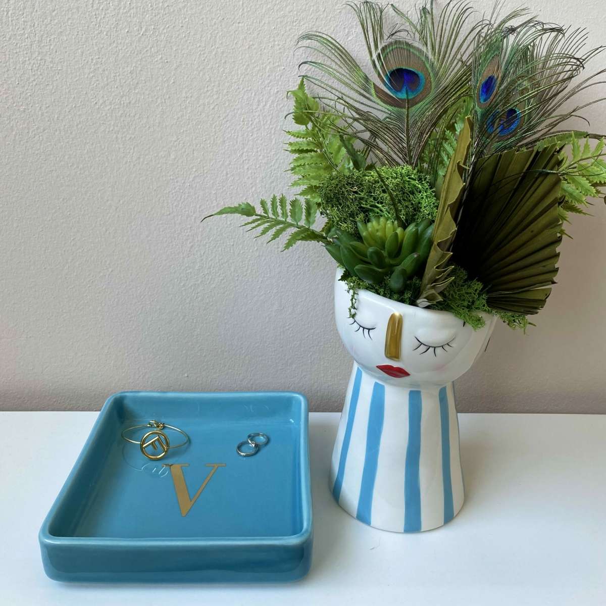 Immagine variante V - Svuotatasche Iniziale Oro (A-Z) in Ceramica Turchese 17x17 cm | Fiorditerra