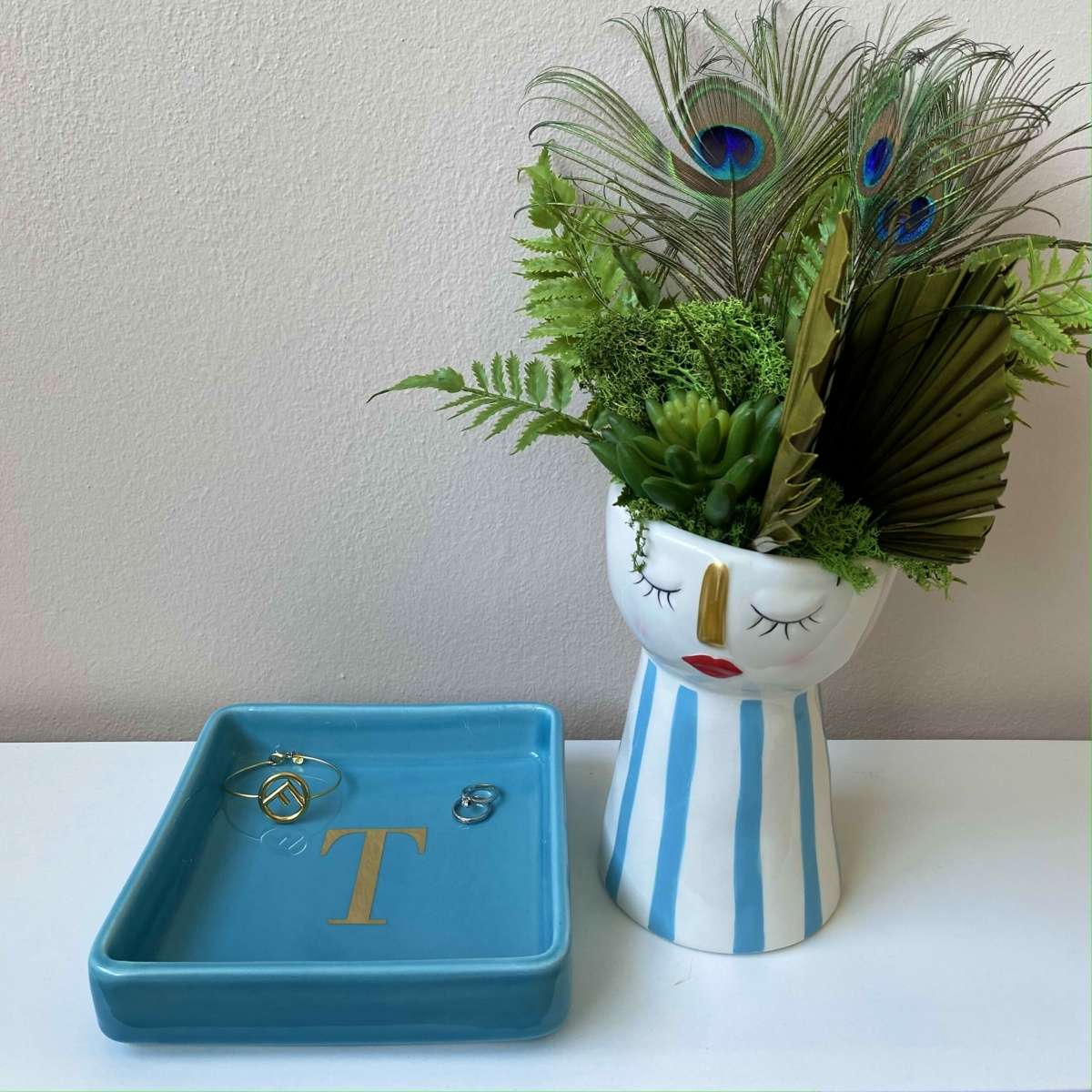 Immagine variante T - Svuotatasche Iniziale Oro (A-Z) in Ceramica Turchese 17x17 cm | Fiorditerra