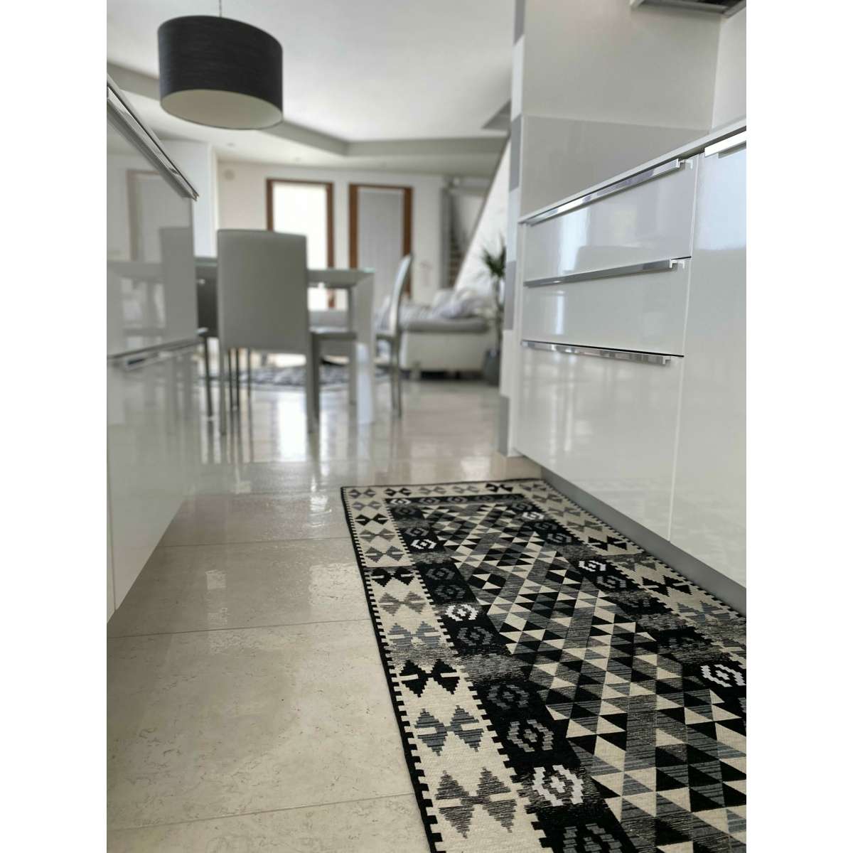 Immagine variante 80x150 cm - Tappeto Kilim Nero Antiscivolo e Lavabile in Lavatrice | Pietro Zanetti Home