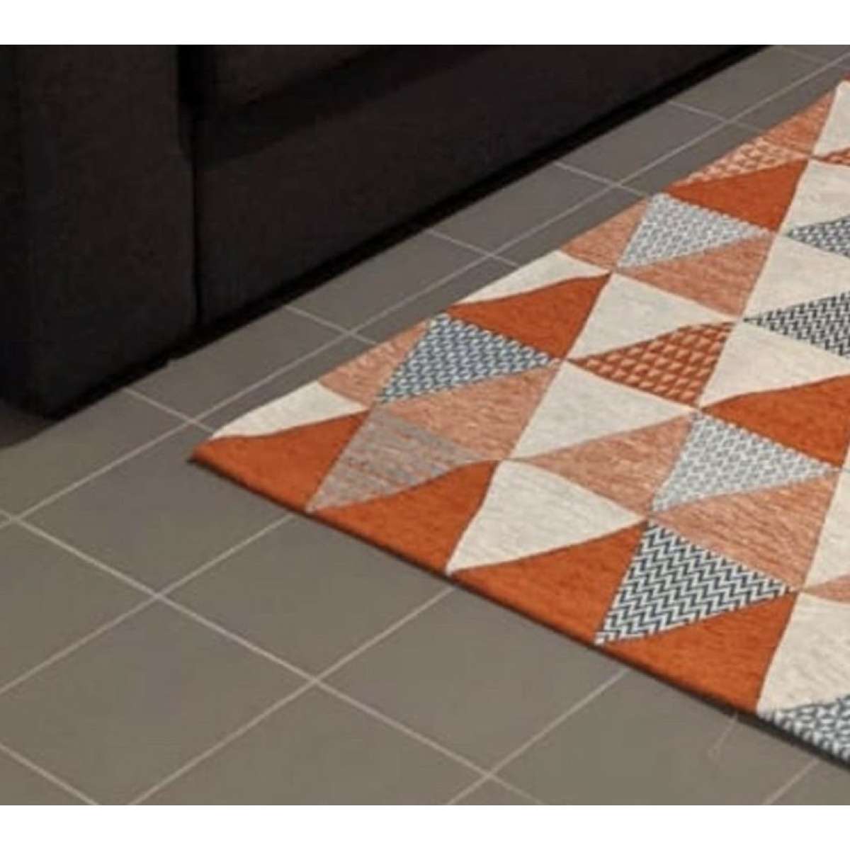 Immagine variante 65x115 cm - Tappeto Triangoli Arancione Antiscivolo e Lavabile in Lavatrice | Pietro Zanetti Home