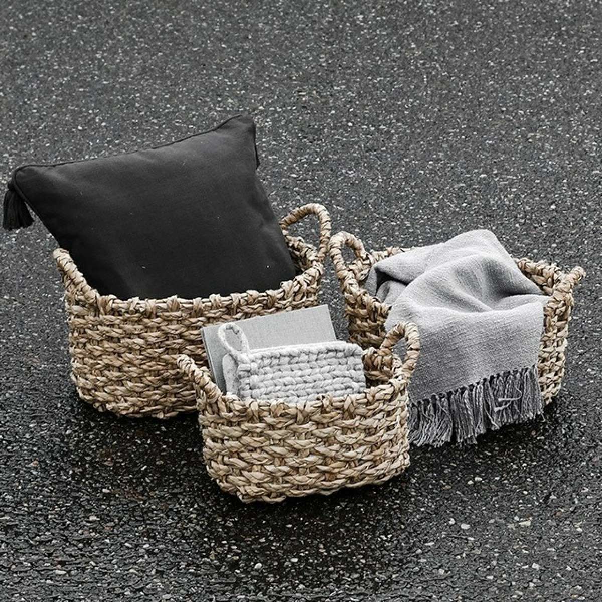 Immagine variante Piccolo - Cesta Ovale Tegnaby in paglia con Manici (3 misure) | Storefactory