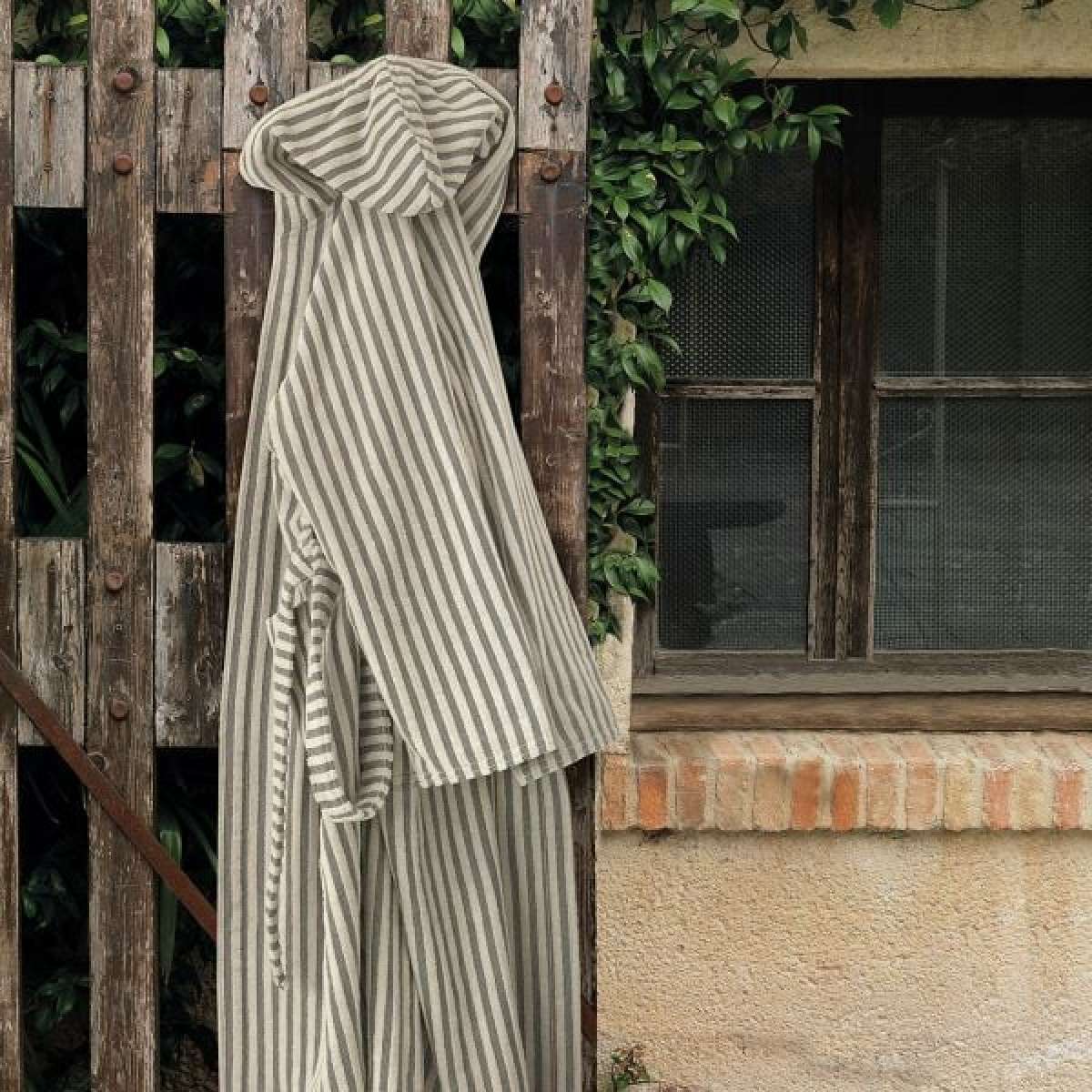 Immagine variante L - Accappatoio con Cappuccio in Cotone Baia - Naturae | Gabel 1957