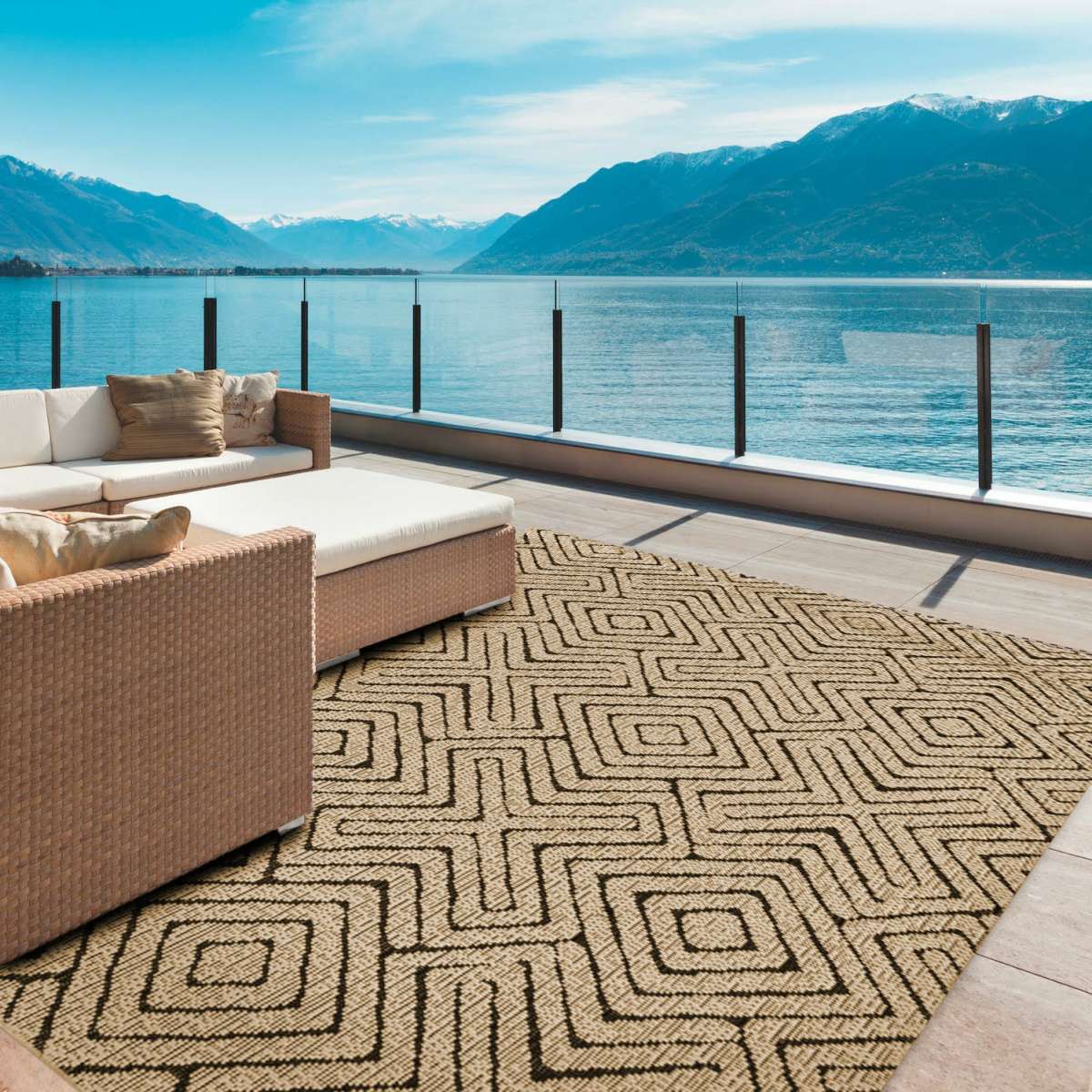 Immagine variante 160x230 cm - Tappeto In-e Outdoor Mykonos Cammello-Nero 892 - 2 Misure | Pietro Zanetti Home