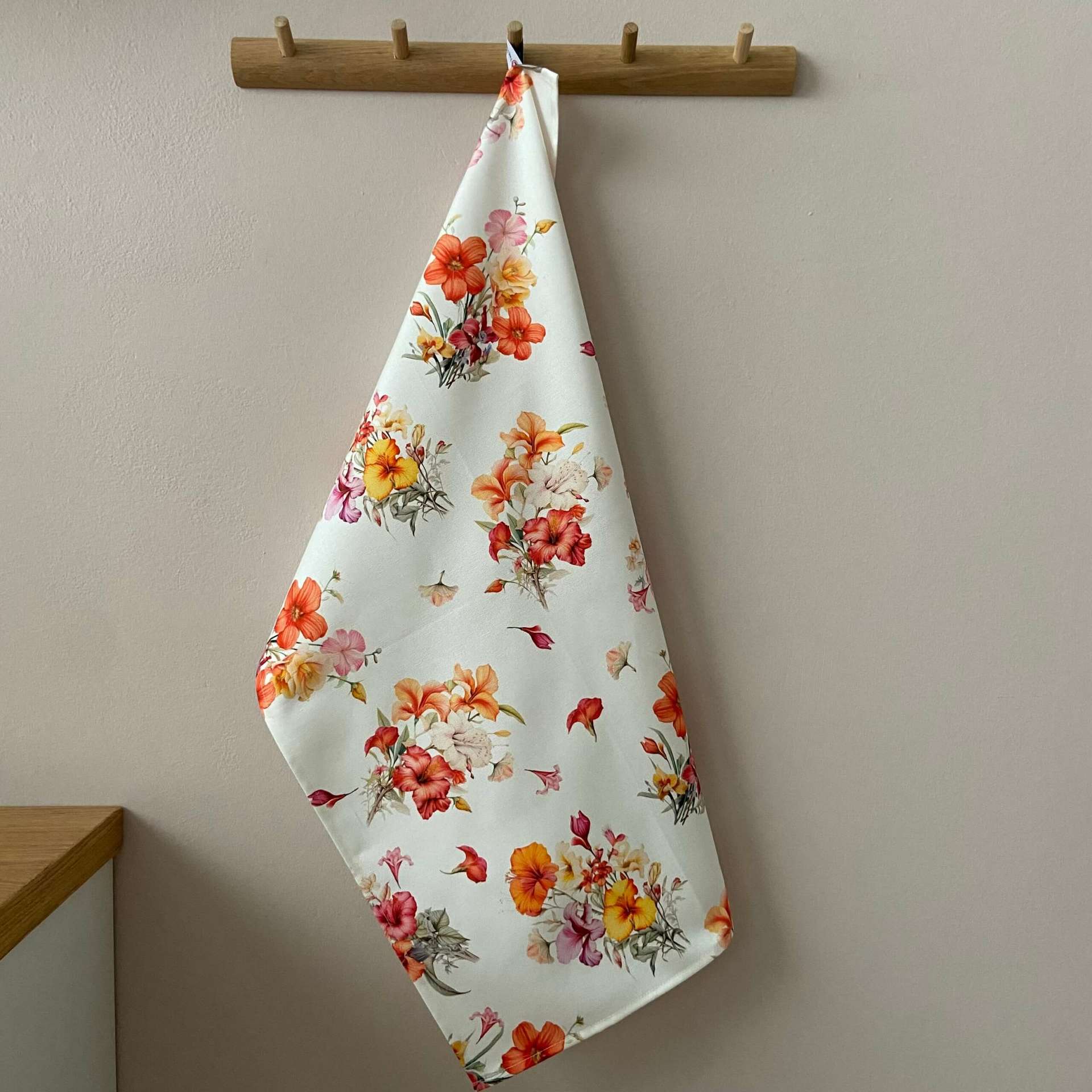 Immagine principale di Strofinaccio in Cotone Hibiscus 50x75 cm | Tag House