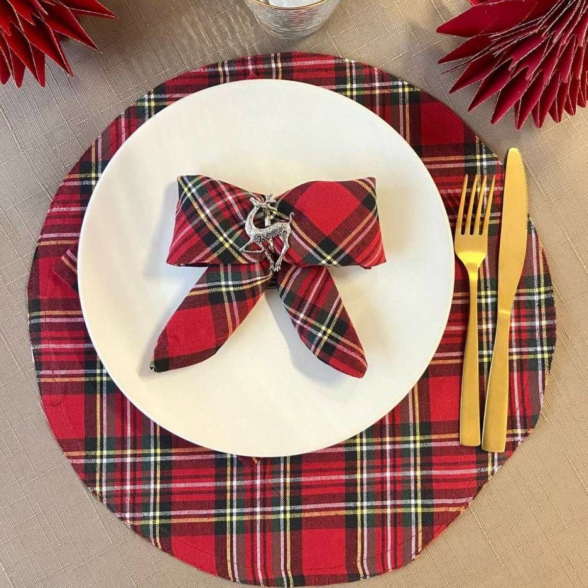Immagine del prodotto Set Tovaglietta Americana + Tovagliolo Tartan Rosso Redart | Pietro Zanetti Home