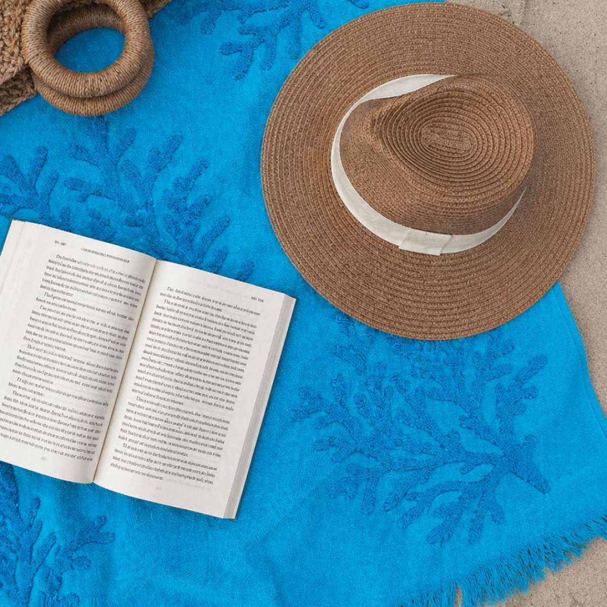 Immagine del prodotto Telo Mare Corallo 100x200 cm in Cotone e Spugna - 4 Colori | Cavalieri Spa