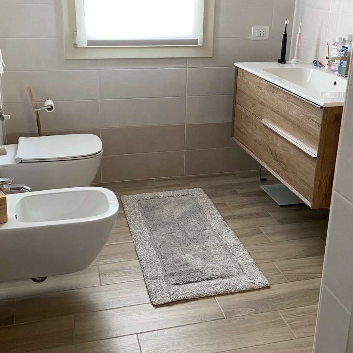 Immagine del prodotto Tappeto Bagno Moon in Soffice Microfibra e Viscosa Antiscivolo | Pietro Zanetti Home
