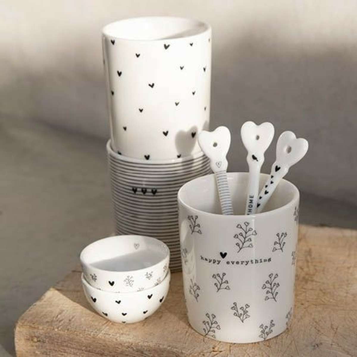 Immagine del prodotto Set 3 Cucchiaini Assortiti in Grès Cuoricini/Casetta/Smile Everyday | Bastion Collections