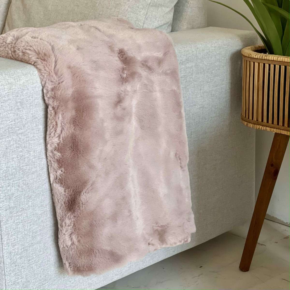 Immagine del prodotto Plaid Peloso Alaska 130x160 cm (4 Colori) | Pietro Zanetti Home