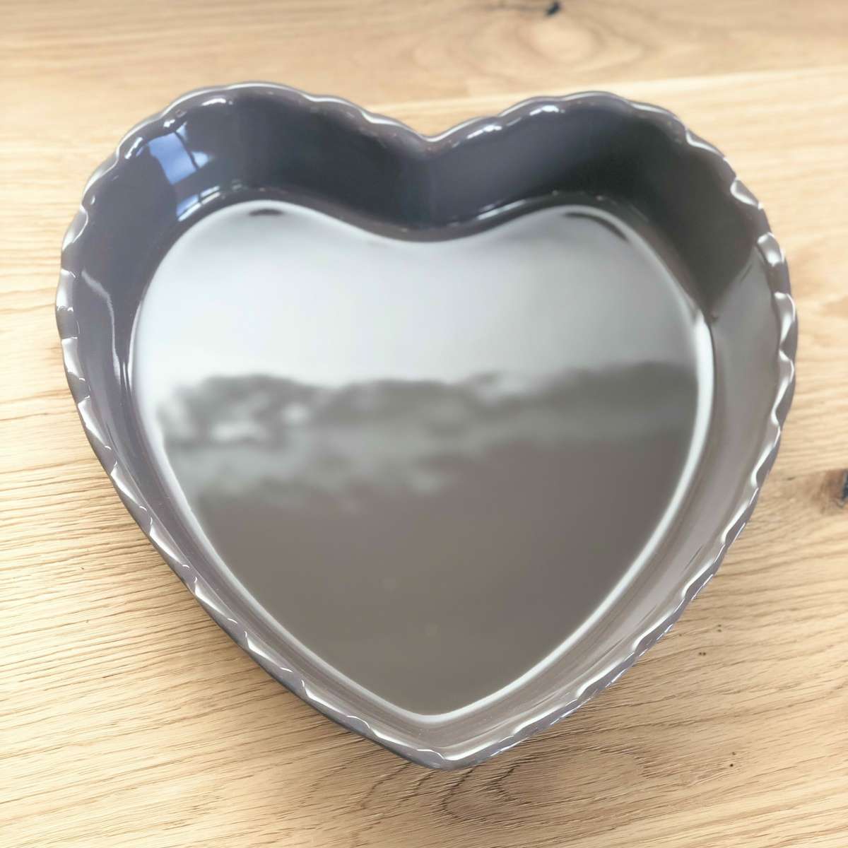 Immagine del prodotto Tortiera in Ceramica Grande a forma di Cuore Charlotte 24x24x5h (7 colori) | Côté Table