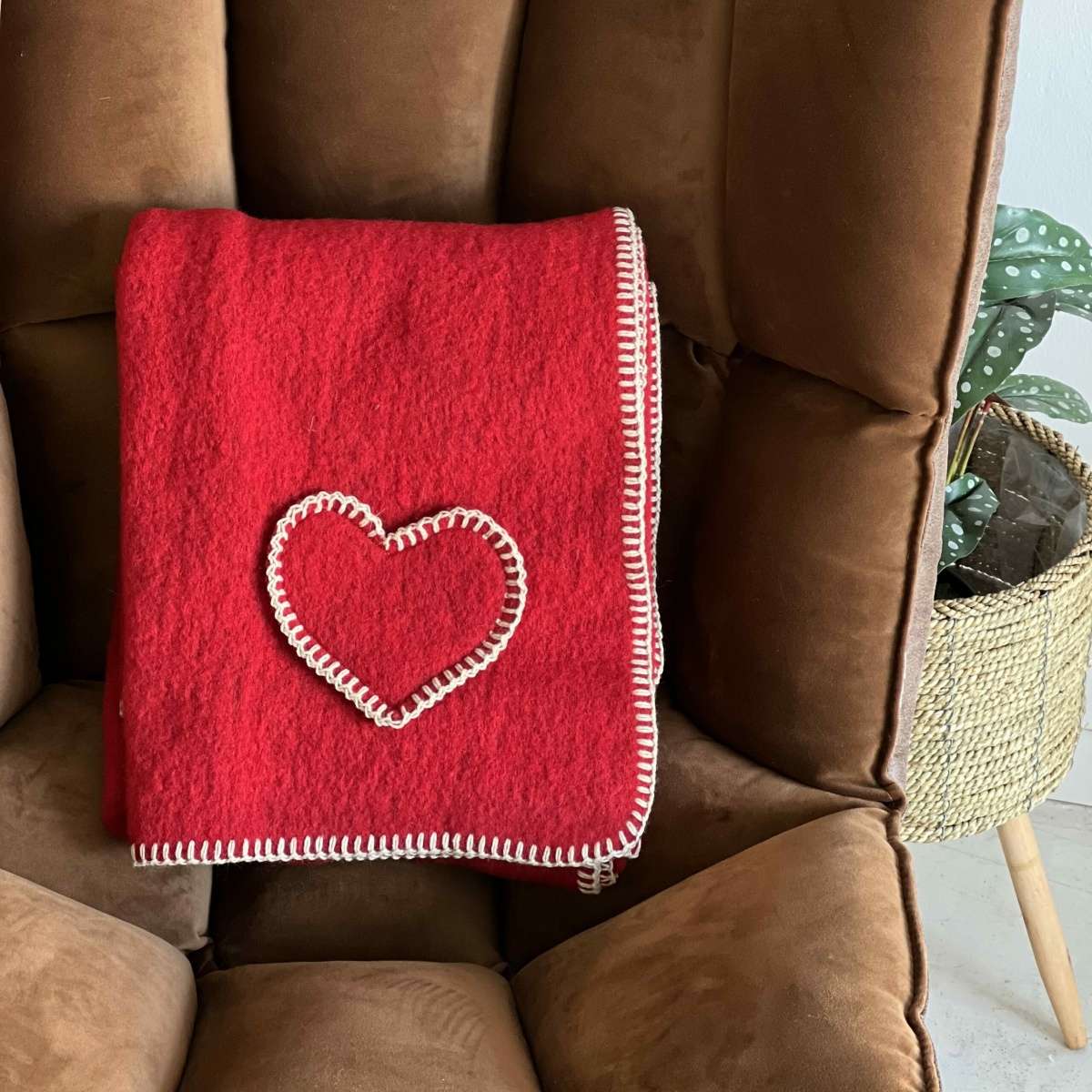 Immagine del prodotto Plaid in Lana Sweet Love 100% Made in Italy 130x160 cm | Pietro Zanetti Home