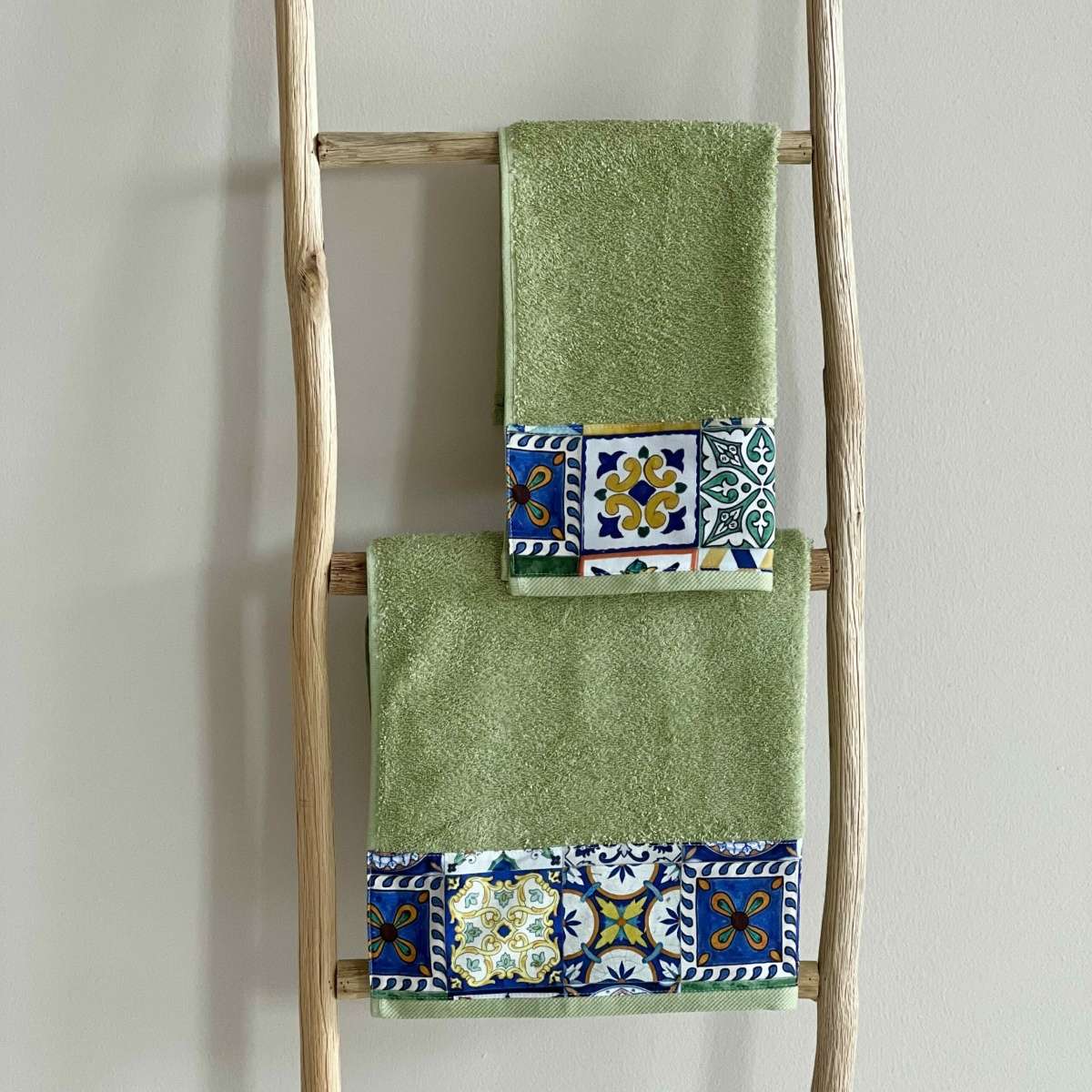 Immagine del prodotto Set Asciugamani bagno Maiolica Grande Pugliese by Zanetti Home | Pietro Zanetti Home
