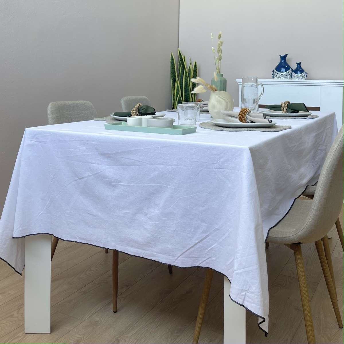 Immagine del prodotto Tovaglia Rettangolare Corino no stiro Tinta Unita con Bordino nero | Côté Table