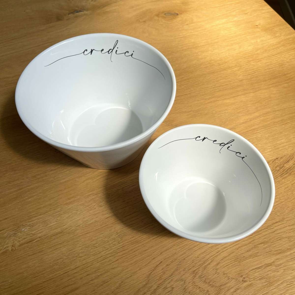 Immagine del prodotto Insalatiera Cono con scritta Credici linea calligrafa - 2 misure | Fiorditerra