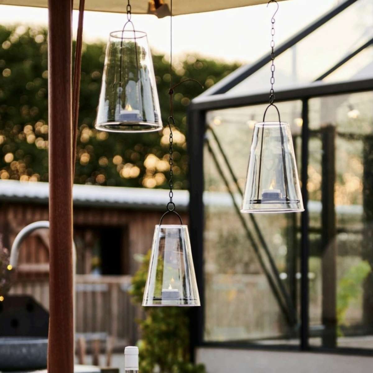 Immagine del prodotto Lanterna Albert in Vetro da Appendere con candela Luce Led | Sirius Shining Moments