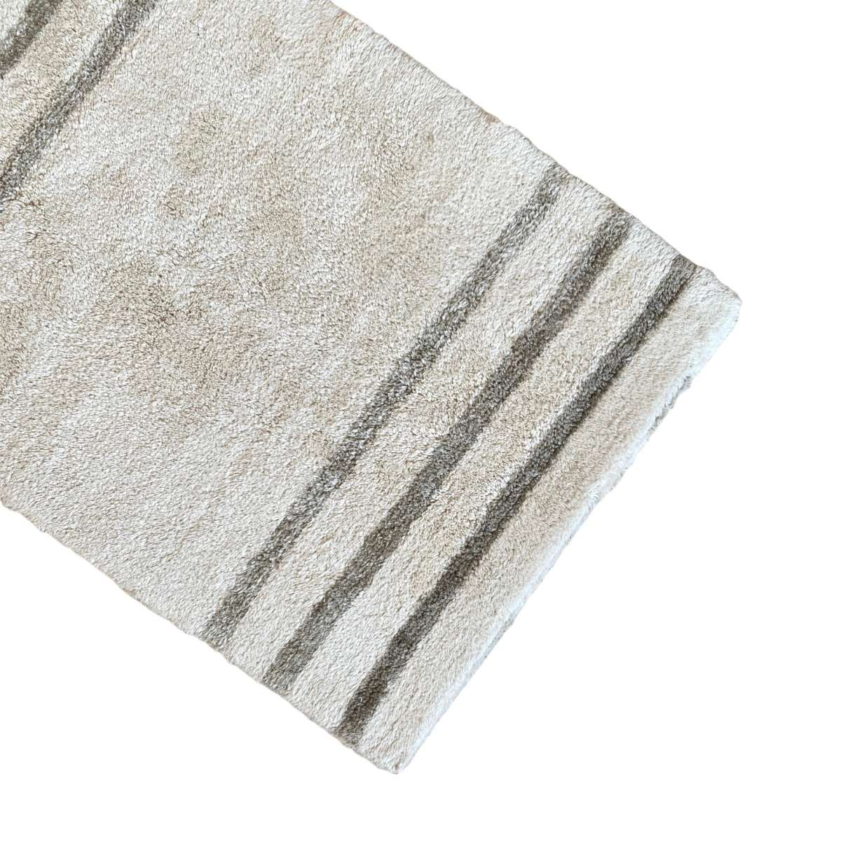 Tappeto Bagno Life Stripes 80% Cotone Riciclato 20% Lino Naturale 60x90 cm | Pietro Zanetti Home Immagine del prodotto Tappeto Bagno Life Stripes 80% Cotone Riciclato 20% Lino Naturale 60x90 cm | Pietro Zanetti Home