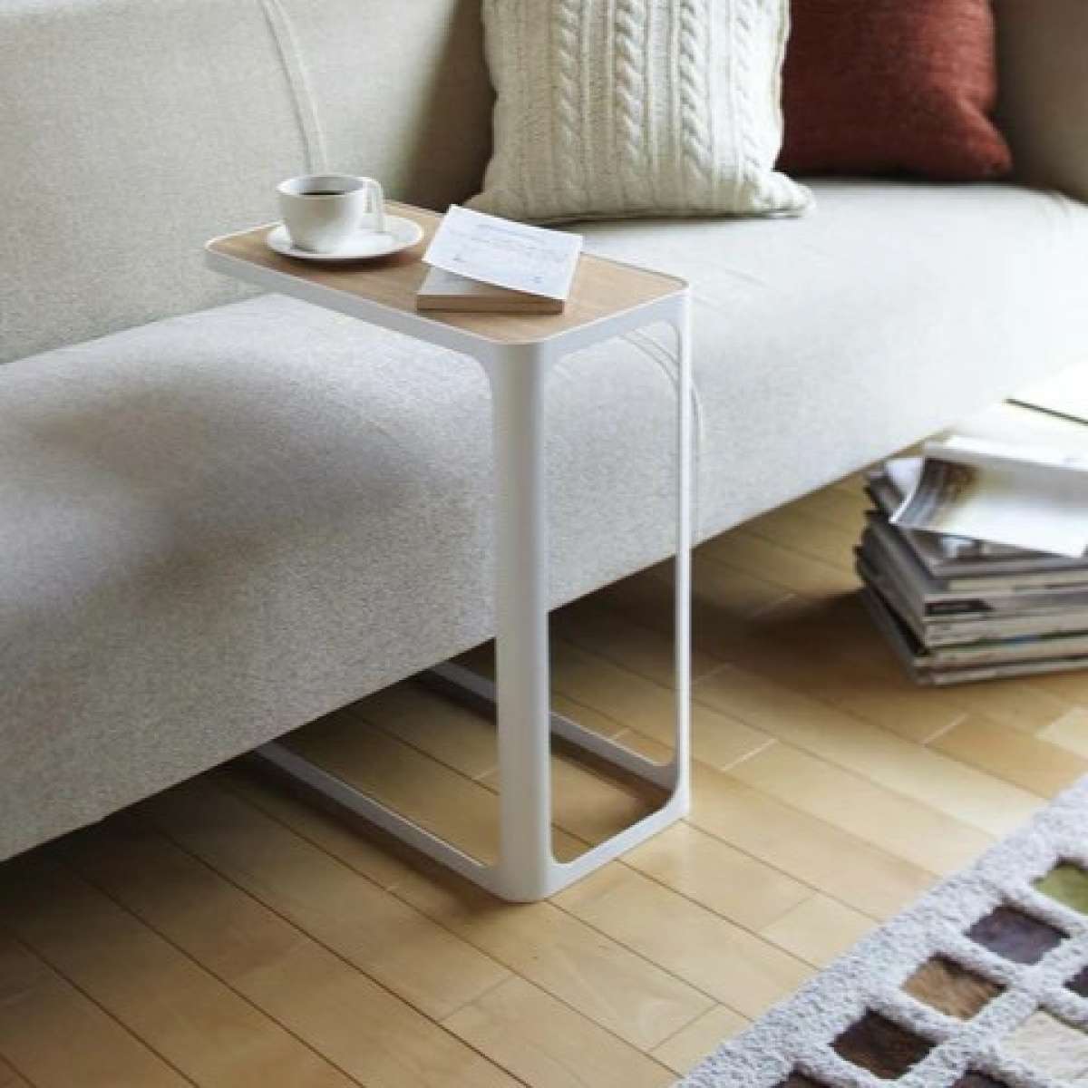 Immagine del prodotto Tavolino C in Metallo Bianco | Yamazaki