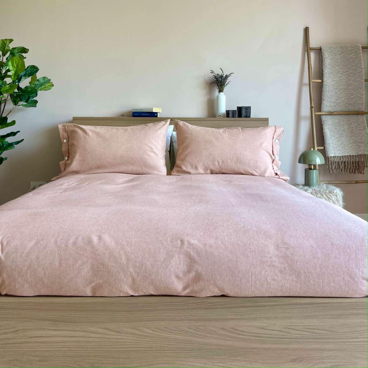 Completo Letto Matrimoniale Patty in FLANELLA Tinta in Filo (8 colori) | Govina Biancheria per la Casa Immagine del prodotto Completo Letto Matrimoniale Patty in FLANELLA Tinta in Filo (8 colori) | Govina Biancheria per la Casa