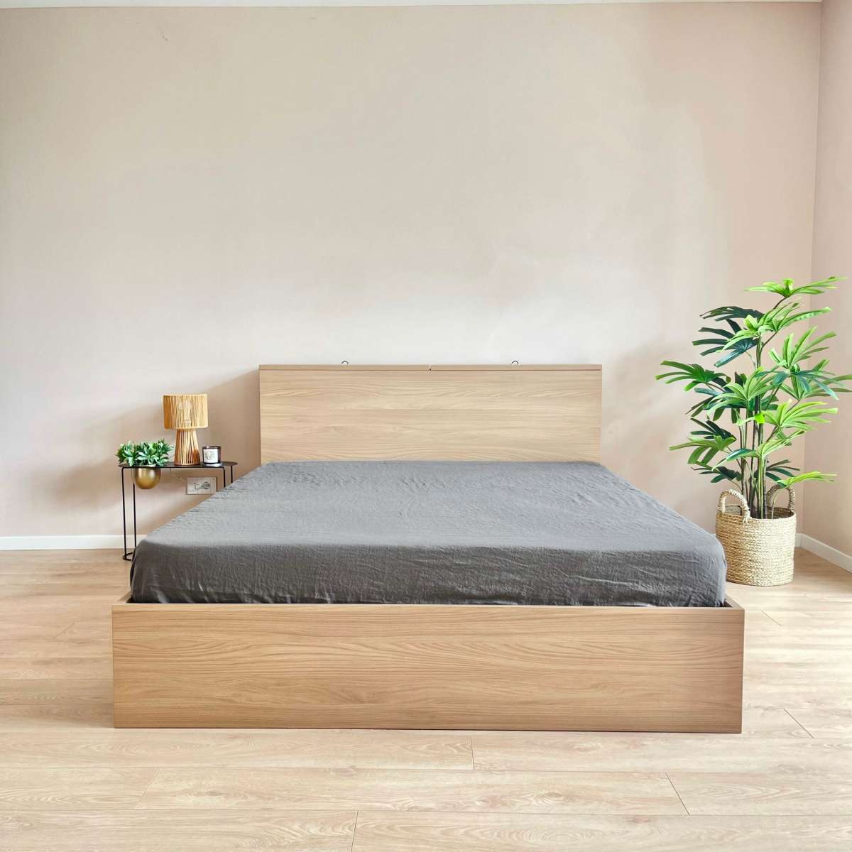 Lenzuola Sotto con Angoli Matrimoniale Loft 49 in Lino No Stiro - 4 Colori | Cogal Immagine del prodotto Lenzuola Sotto con Angoli Matrimoniale Loft 49 in Lino No Stiro - 4 Colori | Cogal