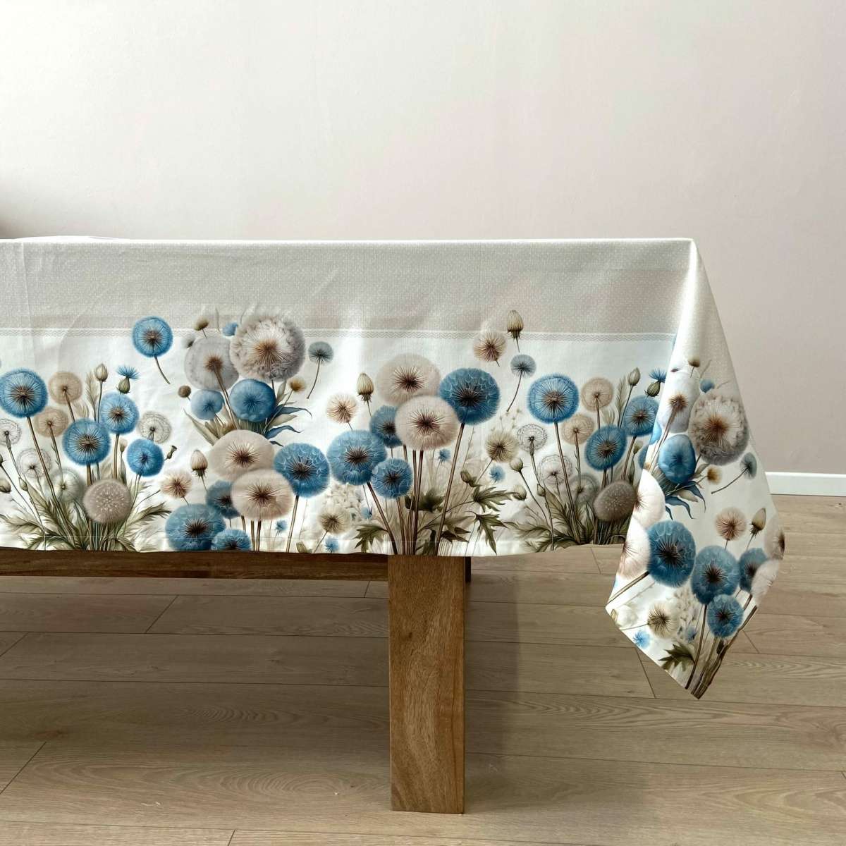 Tovaglia Rettangolare Soffioni - 5 Misure | Tag House Immagine del prodotto Tovaglia Rettangolare Soffioni - 5 Misure | Tag House