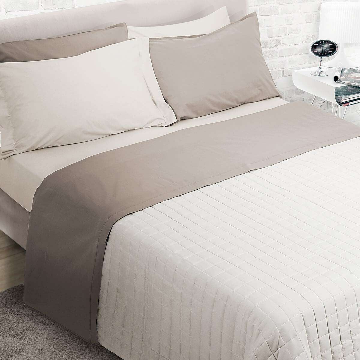 Completo Letto Matrimoniale Bicolor No Stiro in 100% Cotone Daunex - 3 Colori | Daunex Immagine del prodotto Completo Letto Matrimoniale Bicolor No Stiro in 100% Cotone Daunex - 3 Colori | Daunex