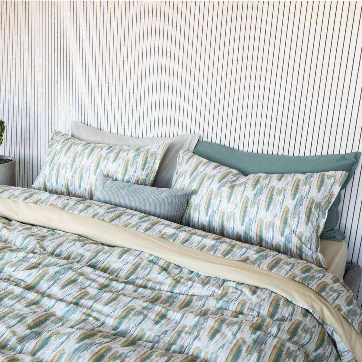 Completo Letto Una Piazza e Mezza 2502 CALDO COTONE - 2 Colori | Cogal Immagine del prodotto Completo Letto Una Piazza e Mezza 2502 CALDO COTONE - 2 Colori | Cogal