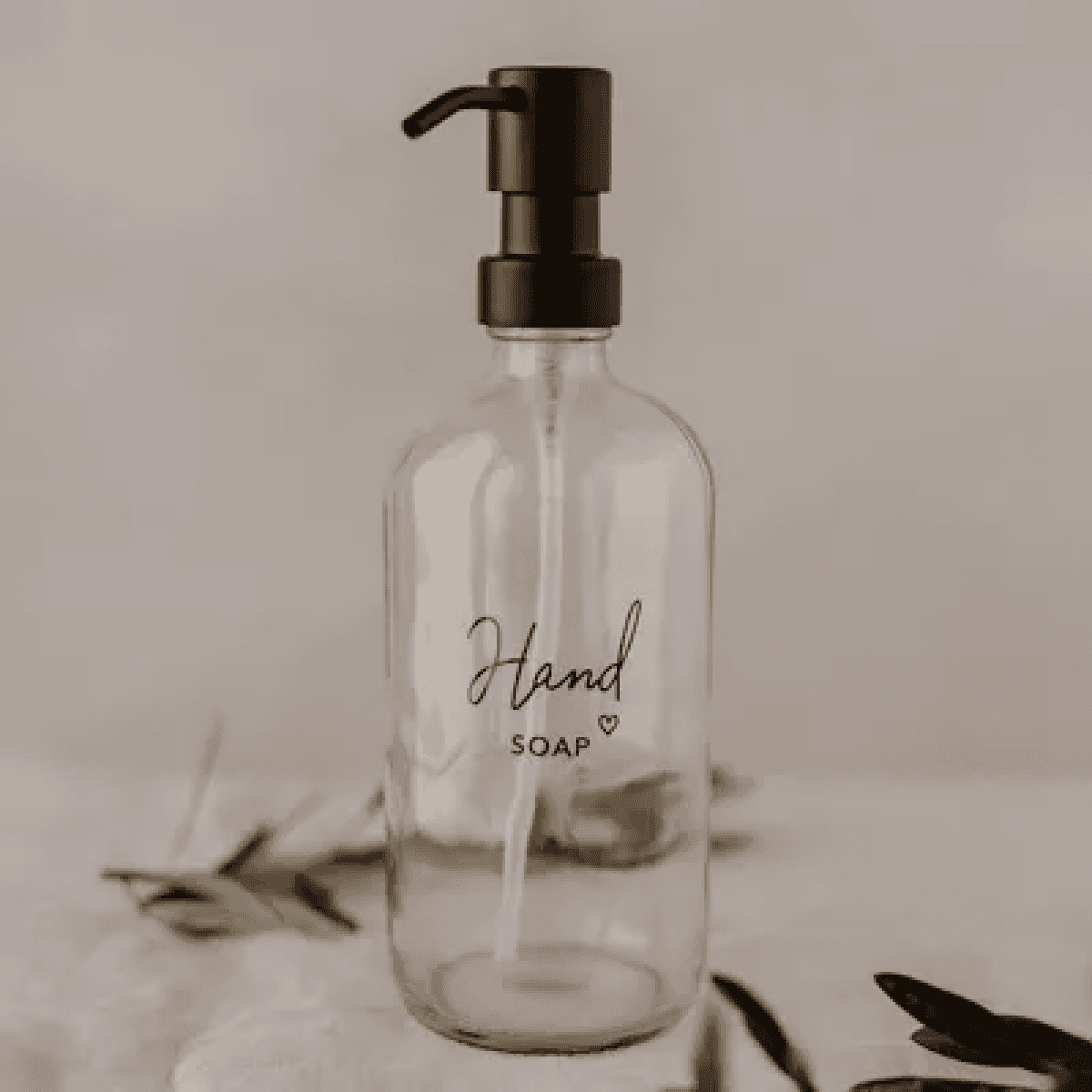 Dispenser Sapone in Vetro Trasparente Handsoap (500ml) | Eulenschnitt Immagine del prodotto Dispenser Sapone in Vetro Trasparente Handsoap (500ml) | Eulenschnitt