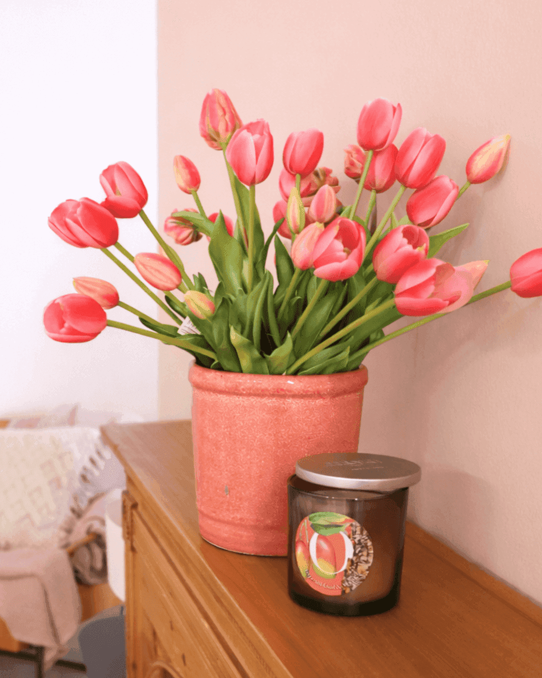 Mazzo Artificiale di Tulipani Piccolo H 40 cm in 6 Colori🌈 Immagine del prodotto del mese:Mazzo Artificiale di Tulipani Piccolo H 40 cm in 6 Colori🌈