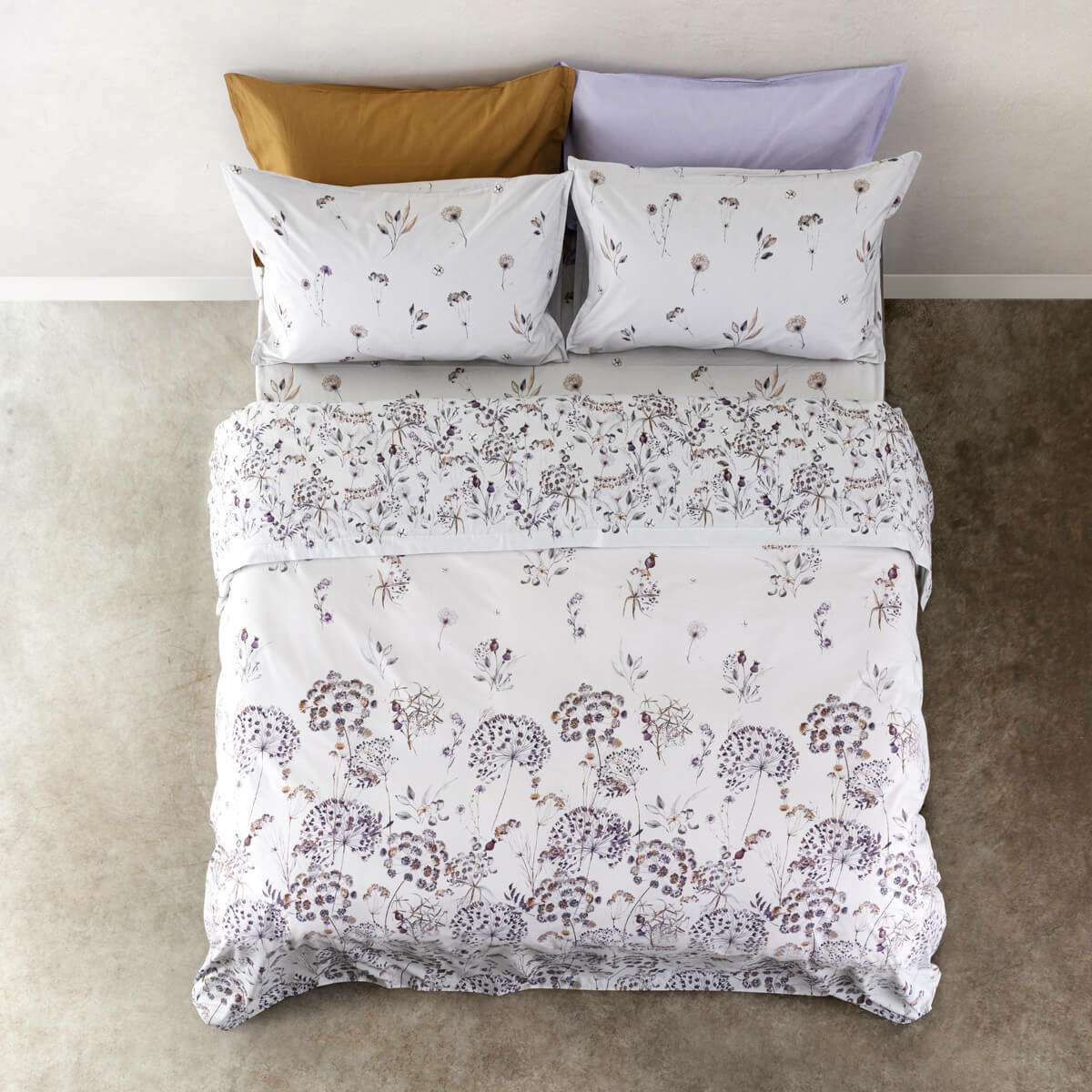 Completo Letto Matrimoniale DayDream 2677 - 2 Colori | Cogal Immagine del prodotto Completo Letto Matrimoniale DayDream 2677 - 2 Colori | Cogal