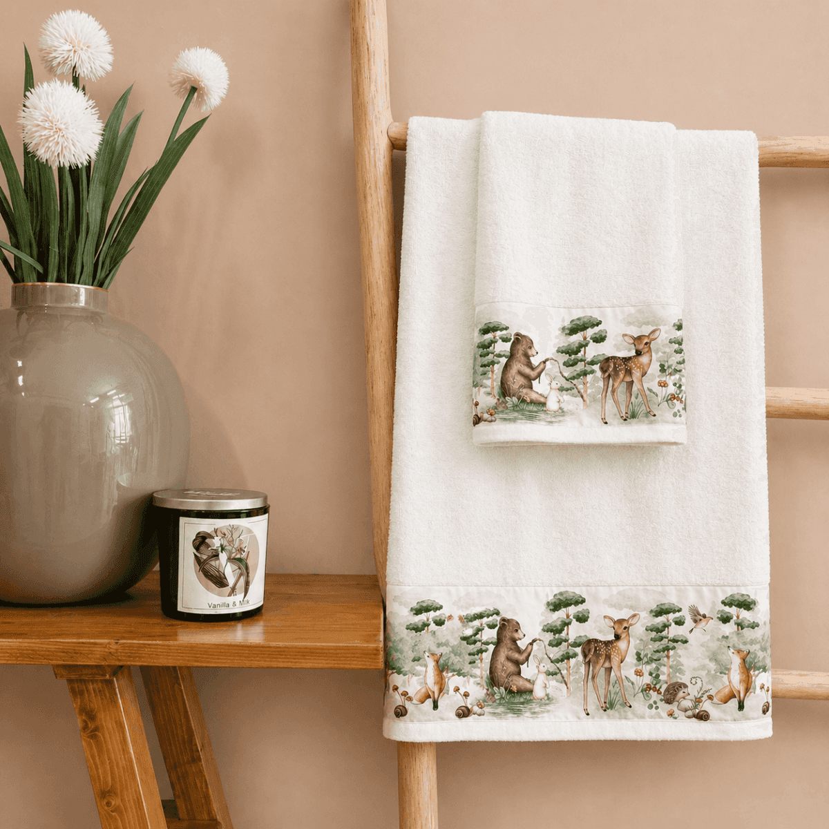 Set Asciugamani Bagno Animali del Bosco - 3 colori | Pietro Zanetti Home Immagine del prodotto Set Asciugamani Bagno Animali del Bosco - 3 colori | Pietro Zanetti Home